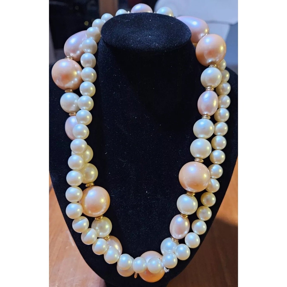 Sexy Vintage Pink & Ivory faux Graduated Pearls & Gold Tone spacers.  1061